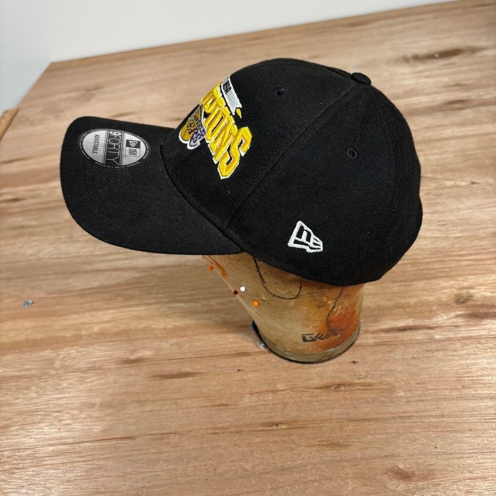 New Era 9FORTY Los Angeles Lakers 17X NBA Champions Adjustable Hat Black Cap - Picture 3 of 5